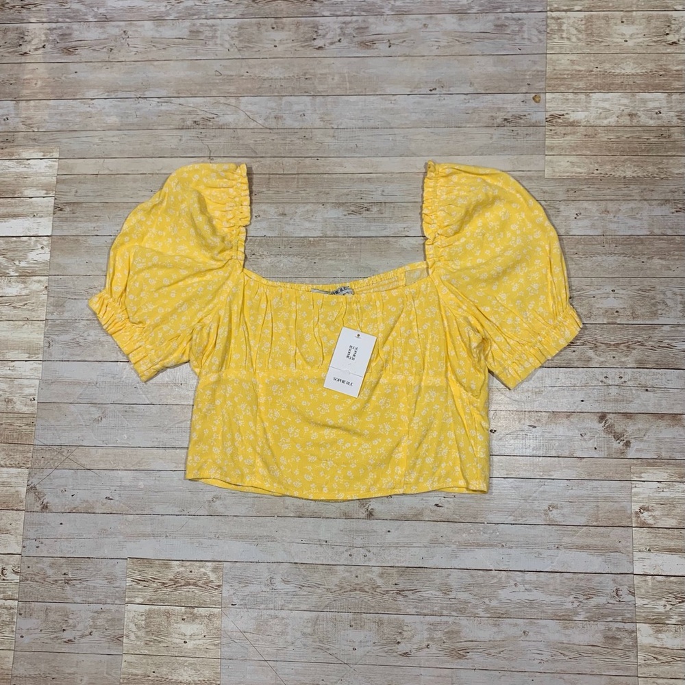 Yellow Floral Puff Sleeve Smocked Crop Top girly romantic summer cottagecore